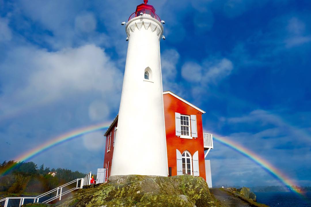 罗德丘堡和弗斯嘉灯塔国家历史公园 Fort Rodd Hill and Fisgard Lighthouse National Historic Site